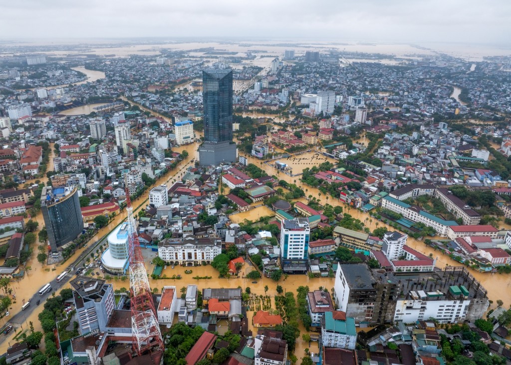 hue_lu lut hue_hue ngap lut_thientai_luluthue_phat giao hue39.jpg